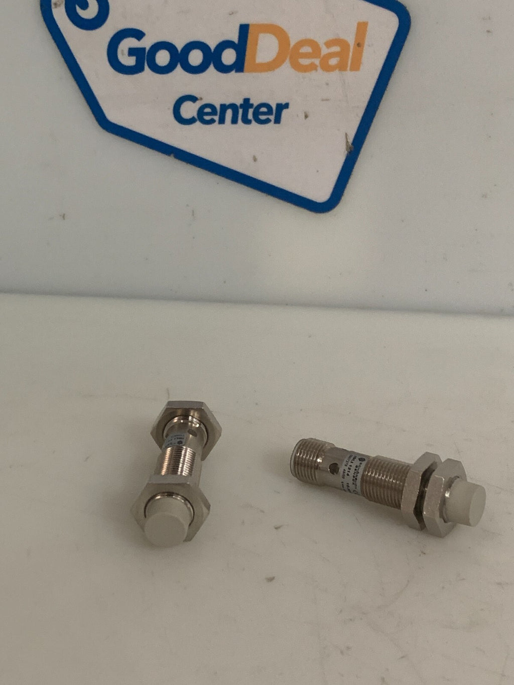 LOT OF  2  SCHONBUCH INDUCTIVE SENSOR IOLI 1214