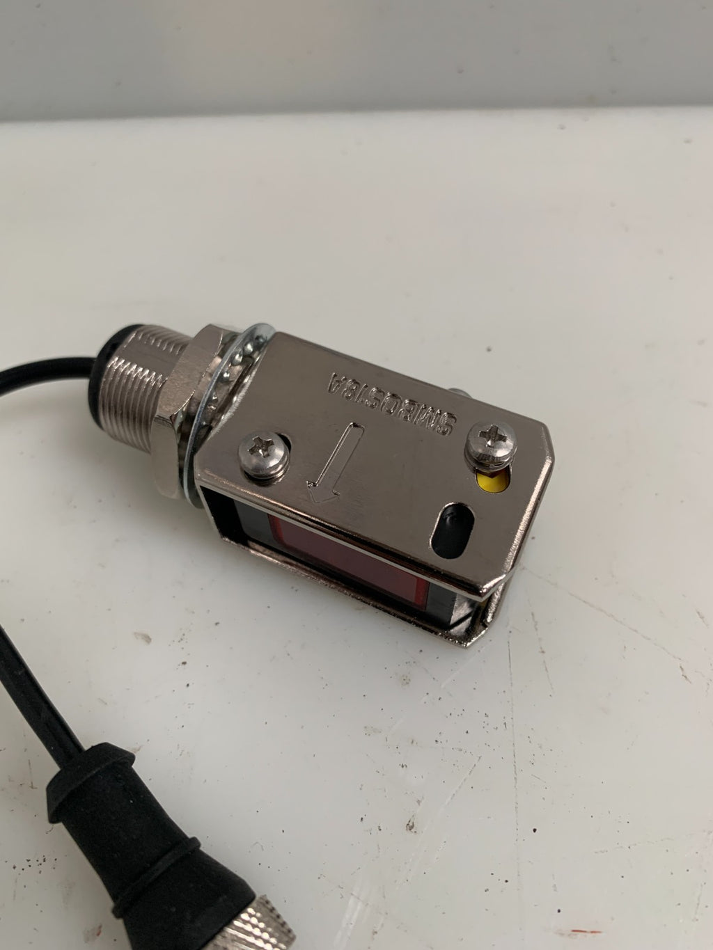 BANNER ENGINEERING  Sensor Bracket  SMBQS18A