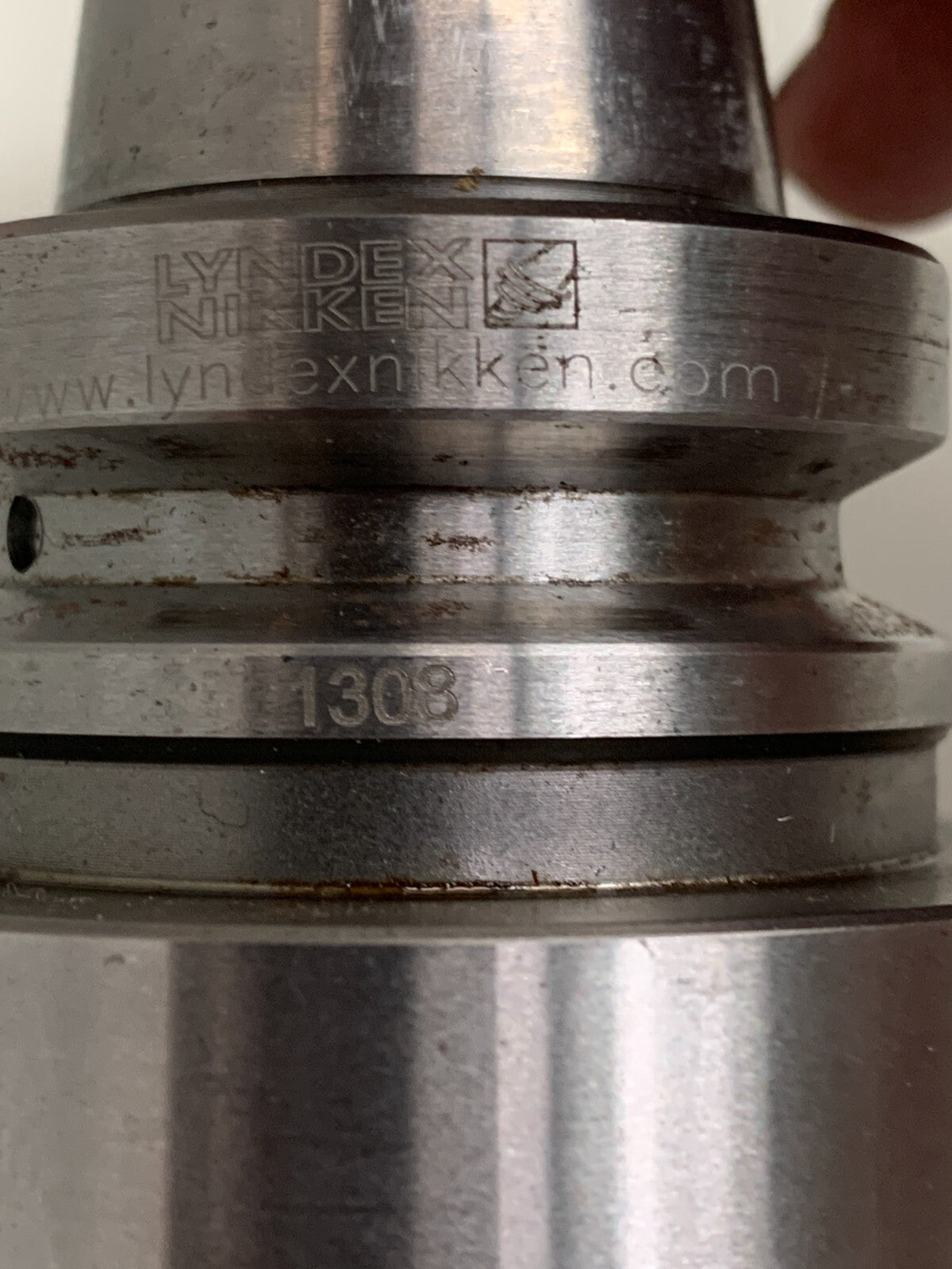 LYNDEX  Taper Holder  2 Lock   B3006-1000-3.54