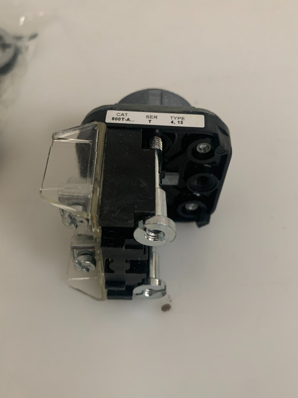 ALLEN BRADLEY PUSH BUTTON TYPE 4,13 800T-AZA2