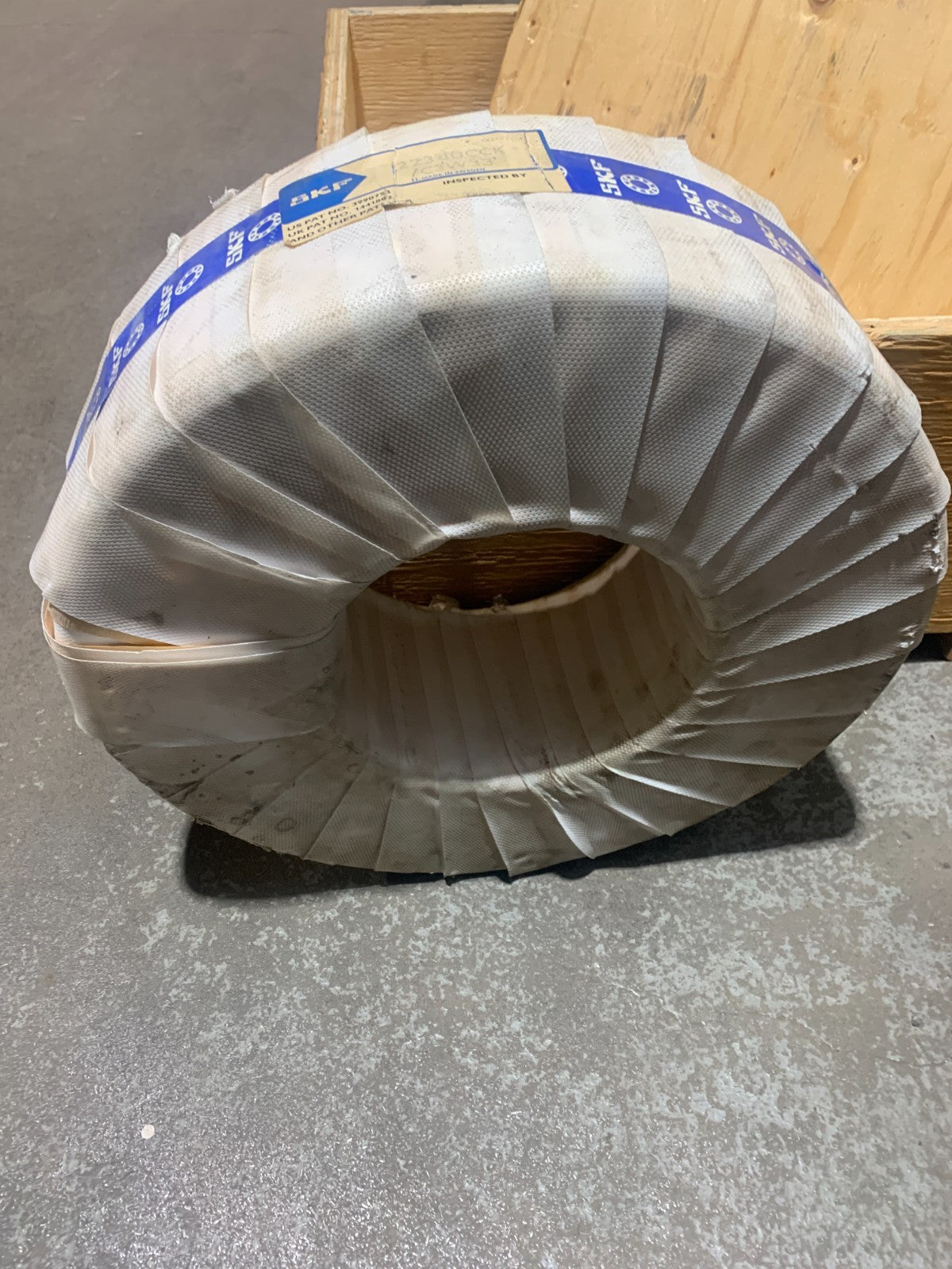 SKF SPERICAL ROLLER BEARING 200MM TAPERED BORE 22340CCK/C3WW330