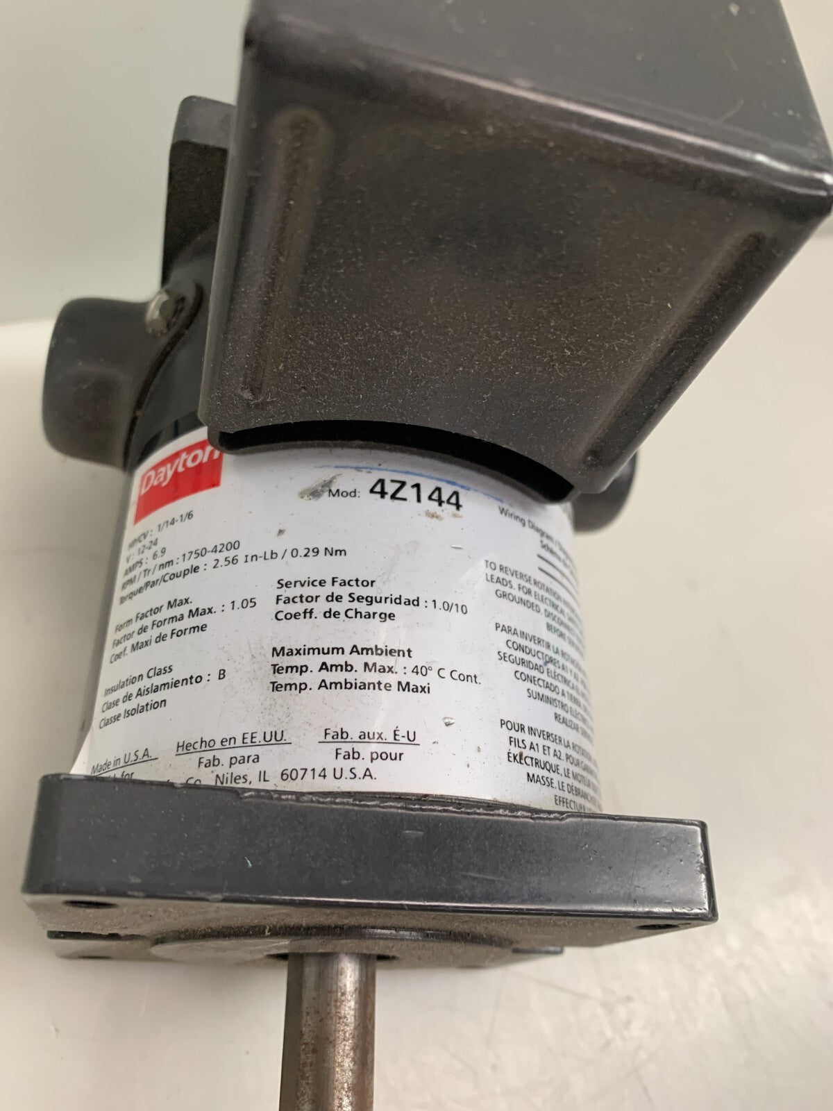 DAYTON 4Z144 PERMANENT MAGNET DC MOTOR