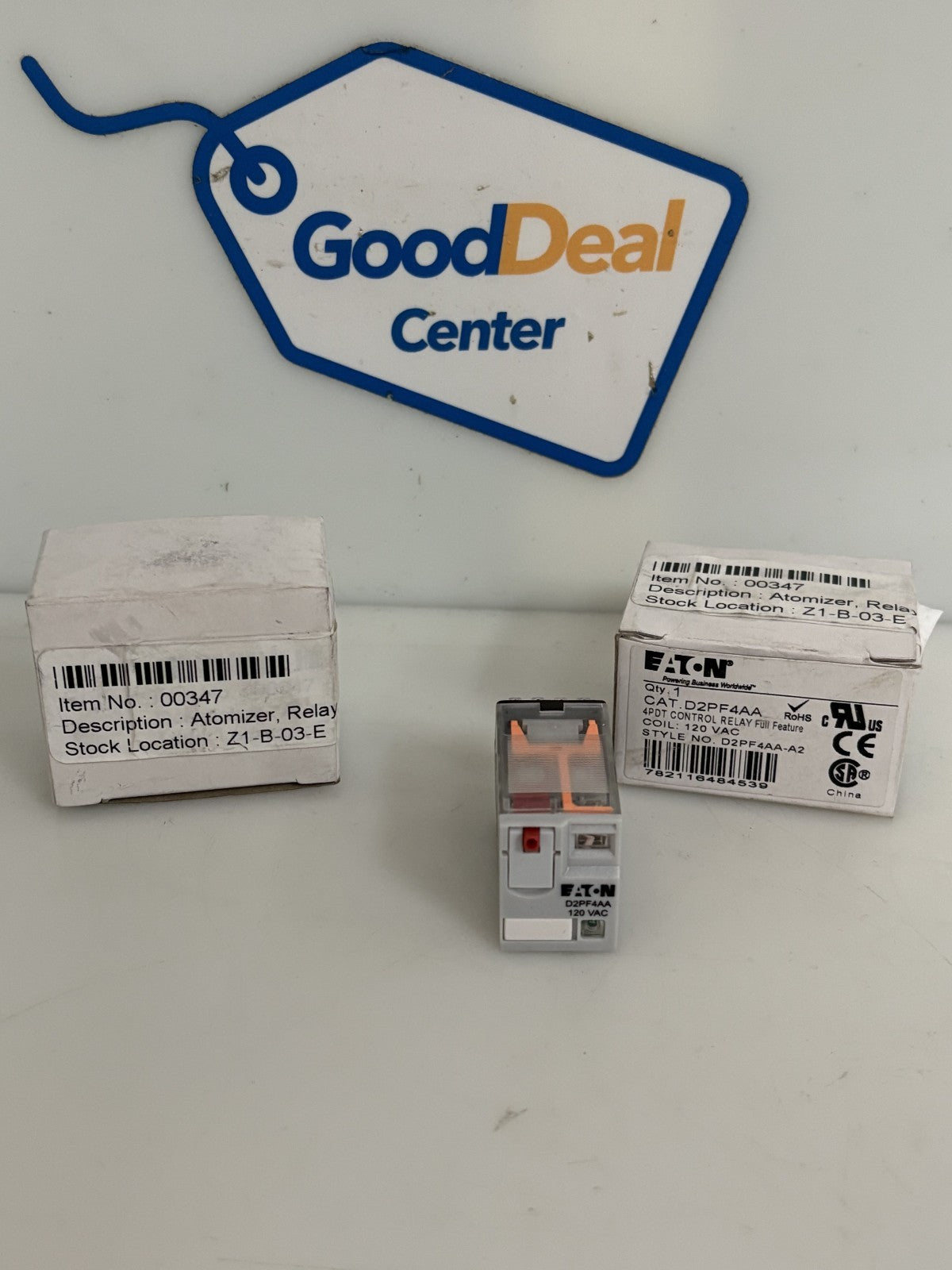 LOT OF 2 EATON RELAY D2PF4AA0