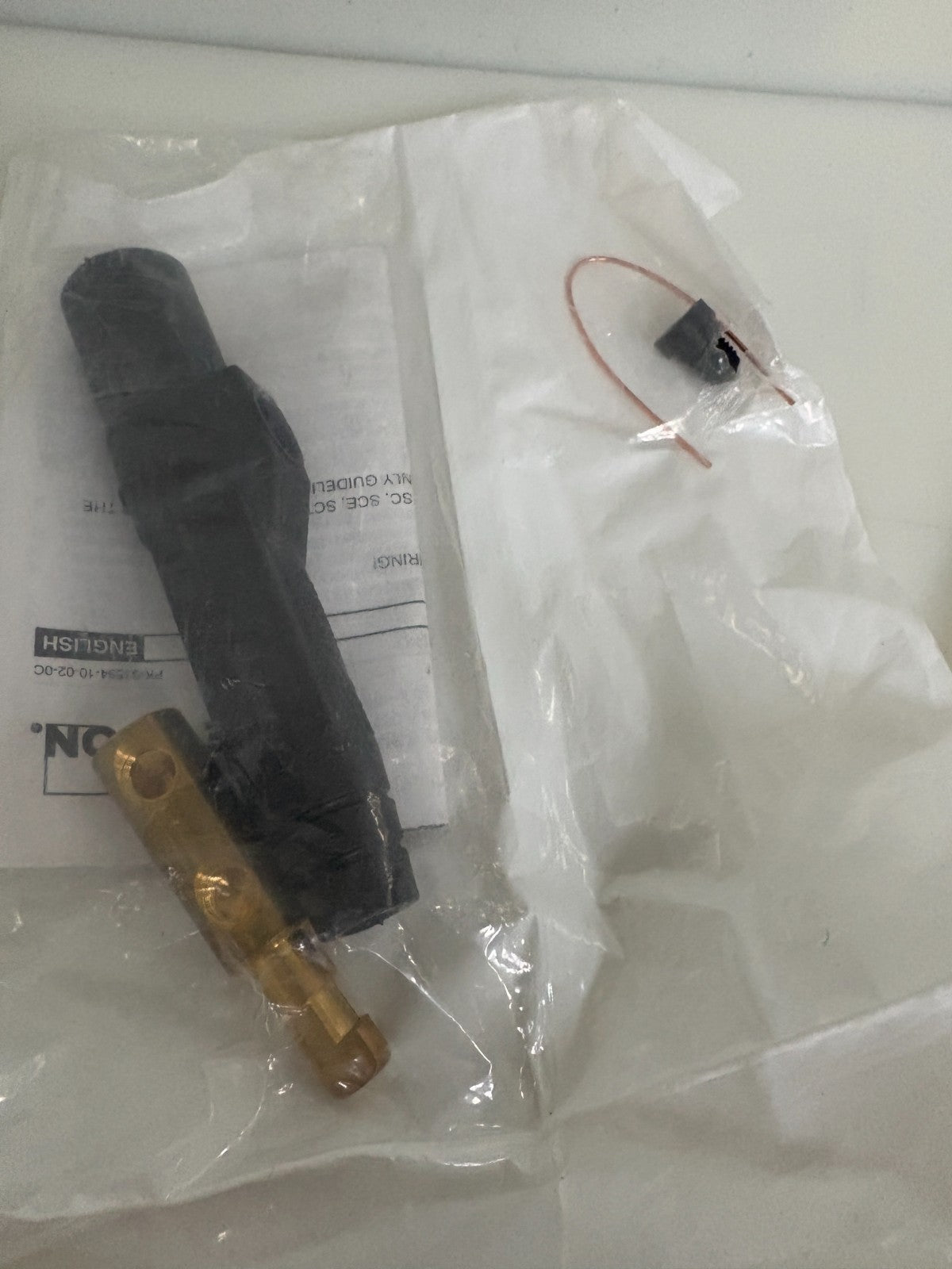 LOT OF 2 LEVITON SINGLE POLE CAM BLACK 161-15D21-UE2