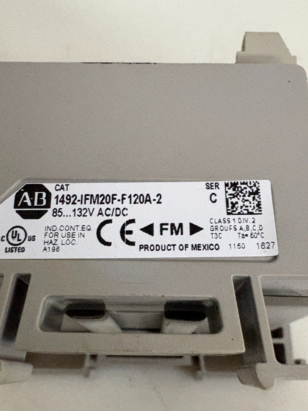 ALLEN BRADLEY FUSIBLE ANALOG INTERFACE MODULE 1492-IMF20F-F120A-2