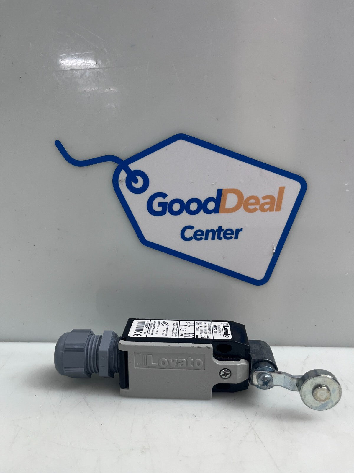LOVATO ELECTRIC KME2S11  Limit Switch1