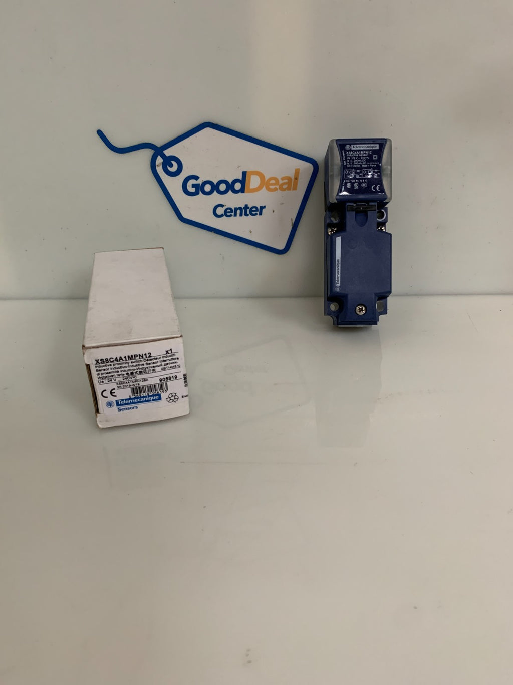 TELEMECANIQUE INDUCTIVE PROXIMITY SENSOR XS8C4A1MPN12  X10