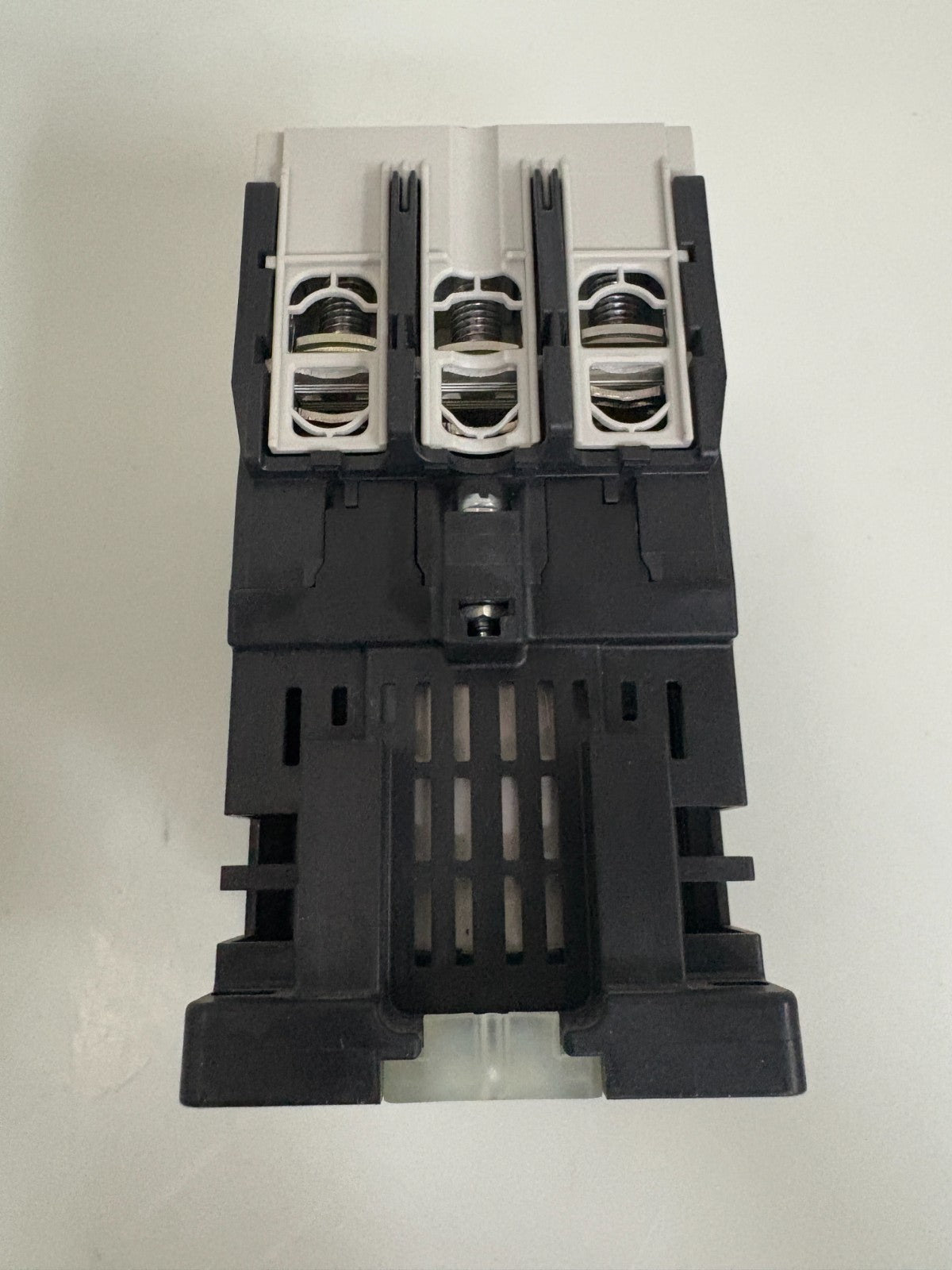FUJI ELECTRIC MAGNETIC CONTACTOR SC-E4/G