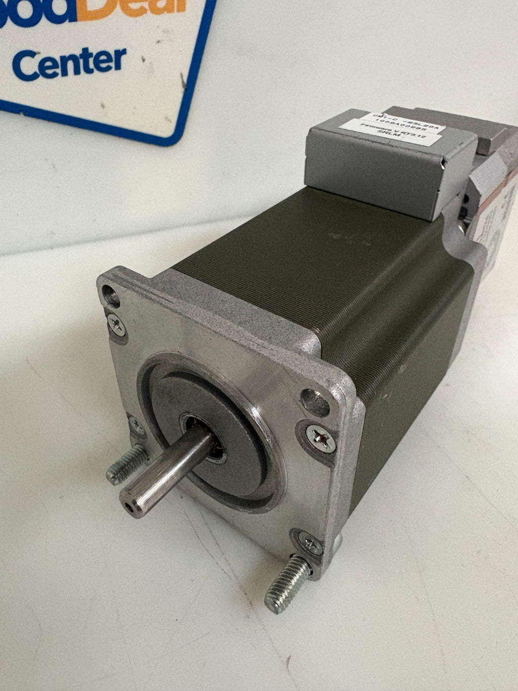 IKO SERVO MOTOR KH560M2B04B W/COOL MUSCLE CM1 SERIES 24 VDC1