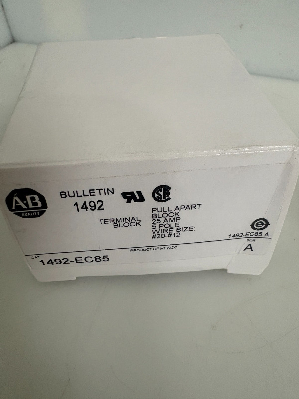 ALLEN BRADLEY TERMINAL BLOCK 1492-EC85 A 4