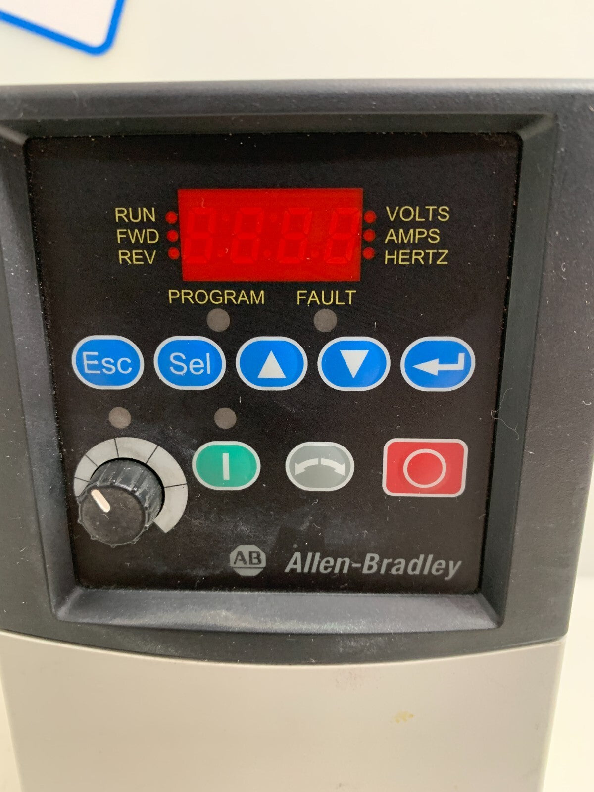 ALLEN BRADLEY / PowerFlex 40   AC  Drive   Serie A  22BD1P4N1041