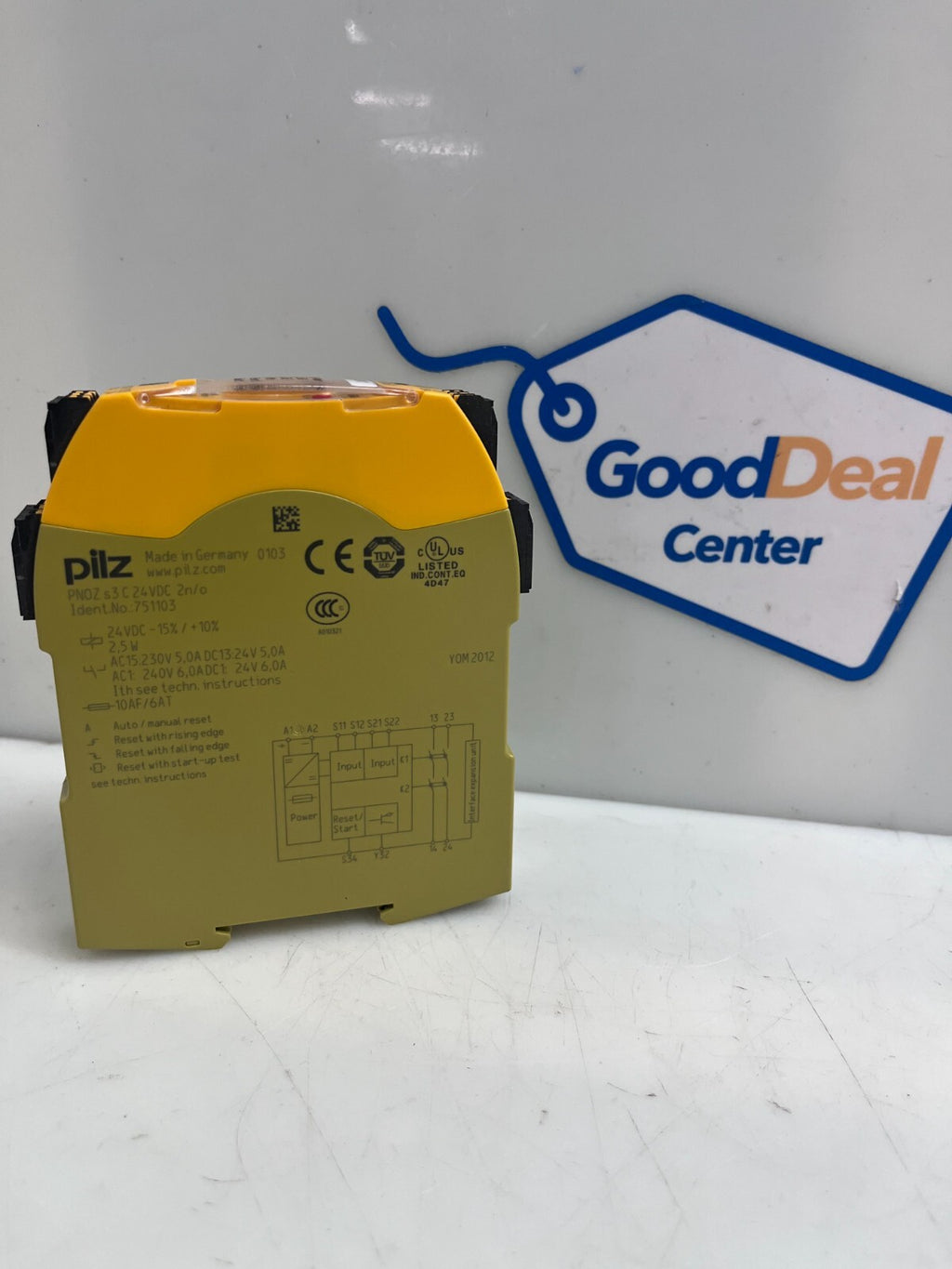 PILZ 751103 PNOZ s3 C 24VDC 2 n/o Safety Relay