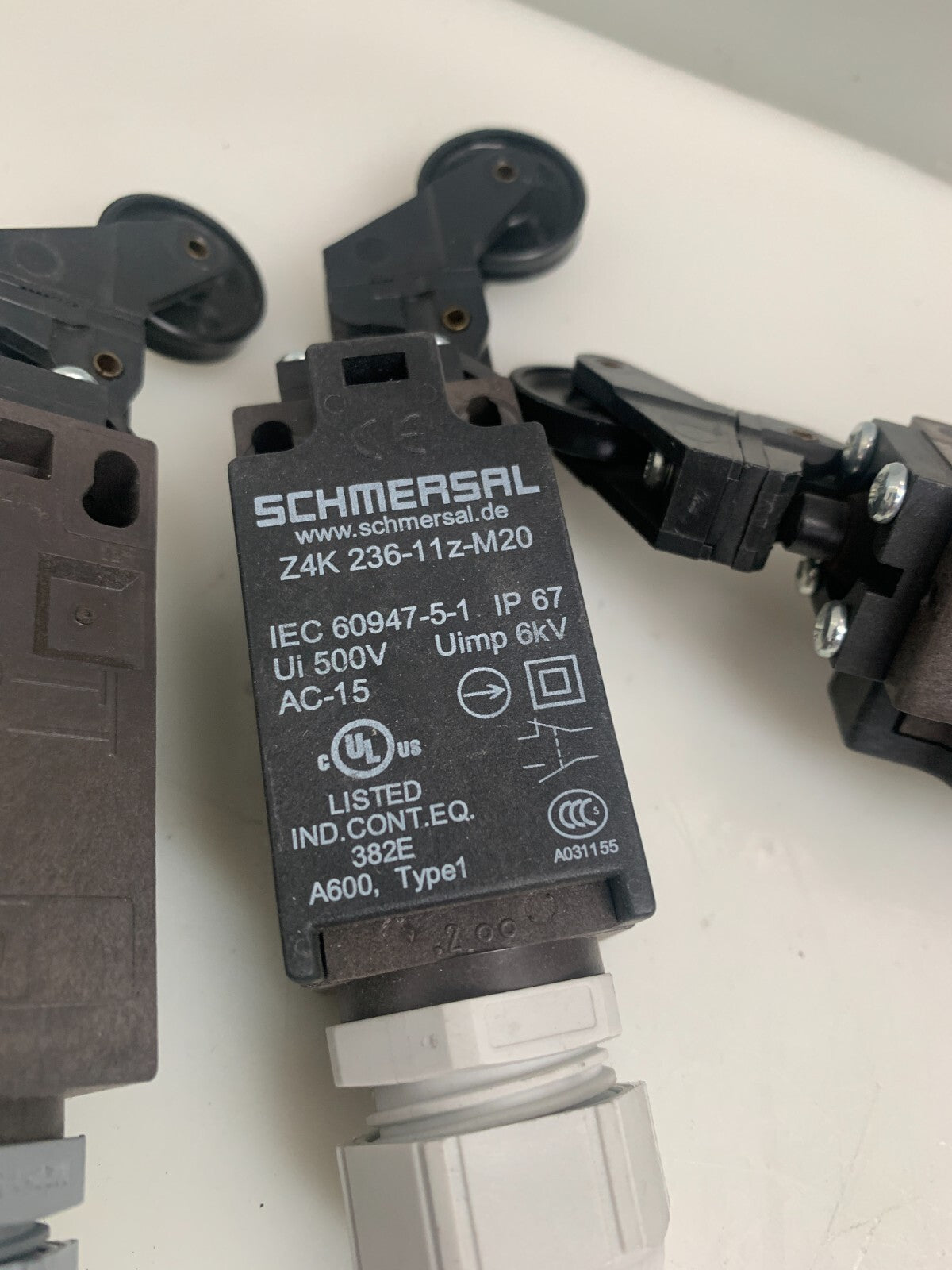 SCHMERSAL   Limit Switch   Z4K236-112-M20  (Lot of 3)