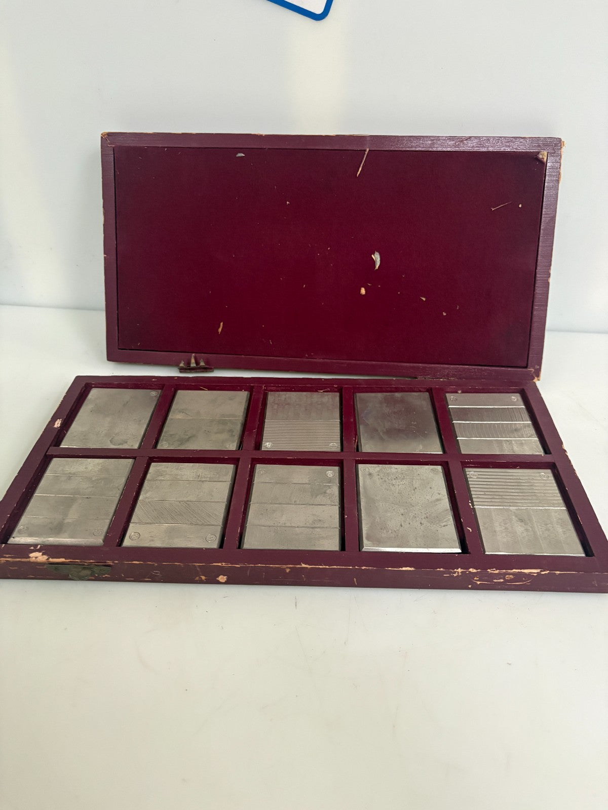 GENERAL ELECTRIC VINTAGE STANDARD ROUGHNESS SPECIMENS 8651831G3