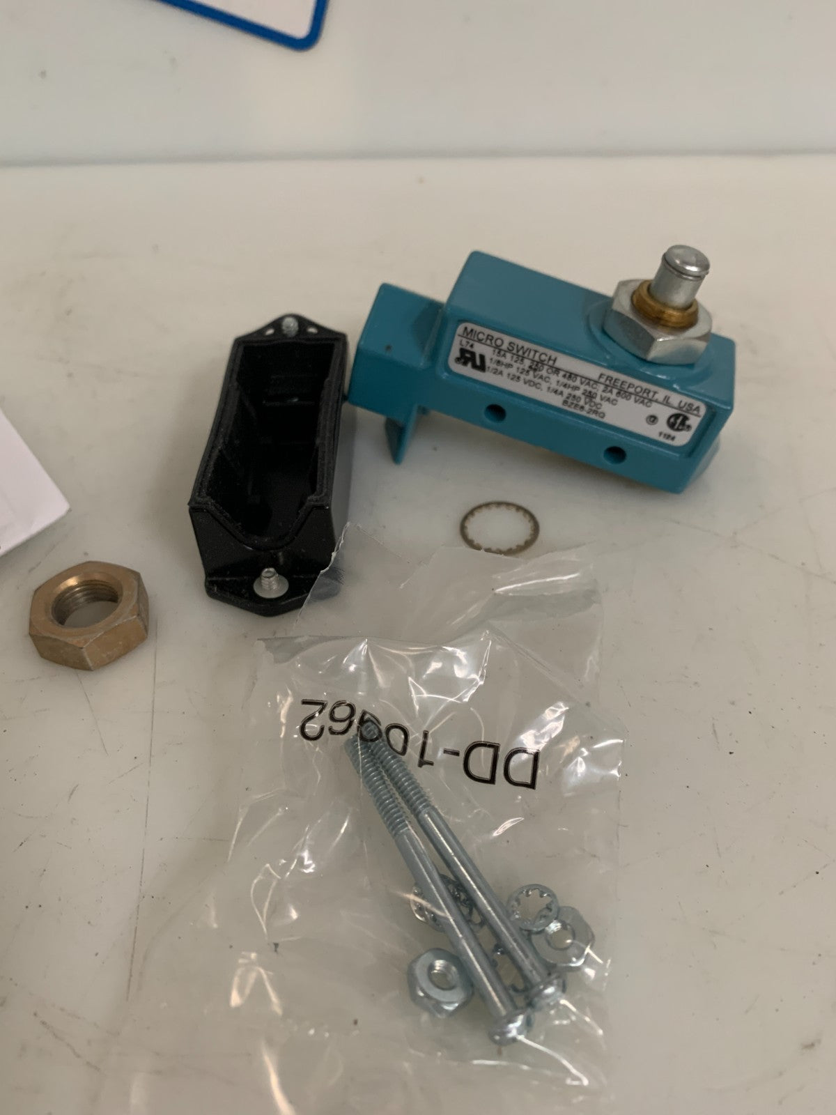 HONEYWELL LIMIT SWITCH BZE6-2RQ