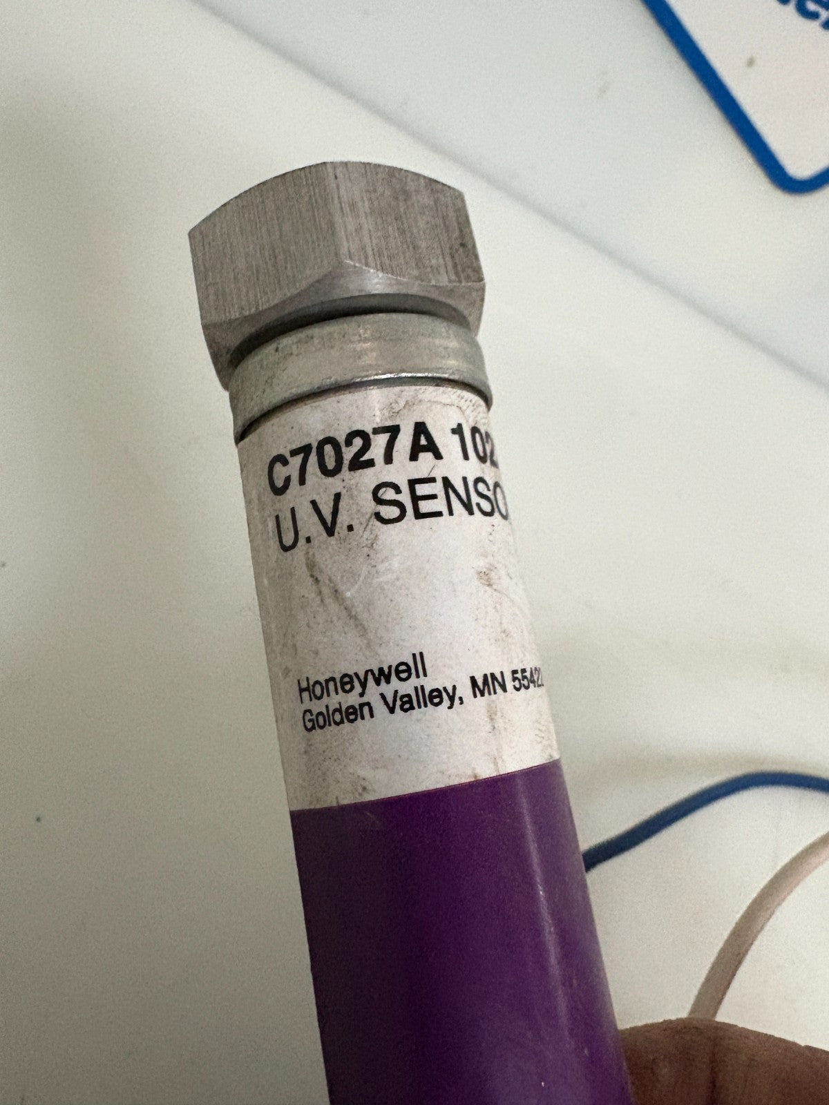 HONEYWELL U.V SENSOR C7027A 1023