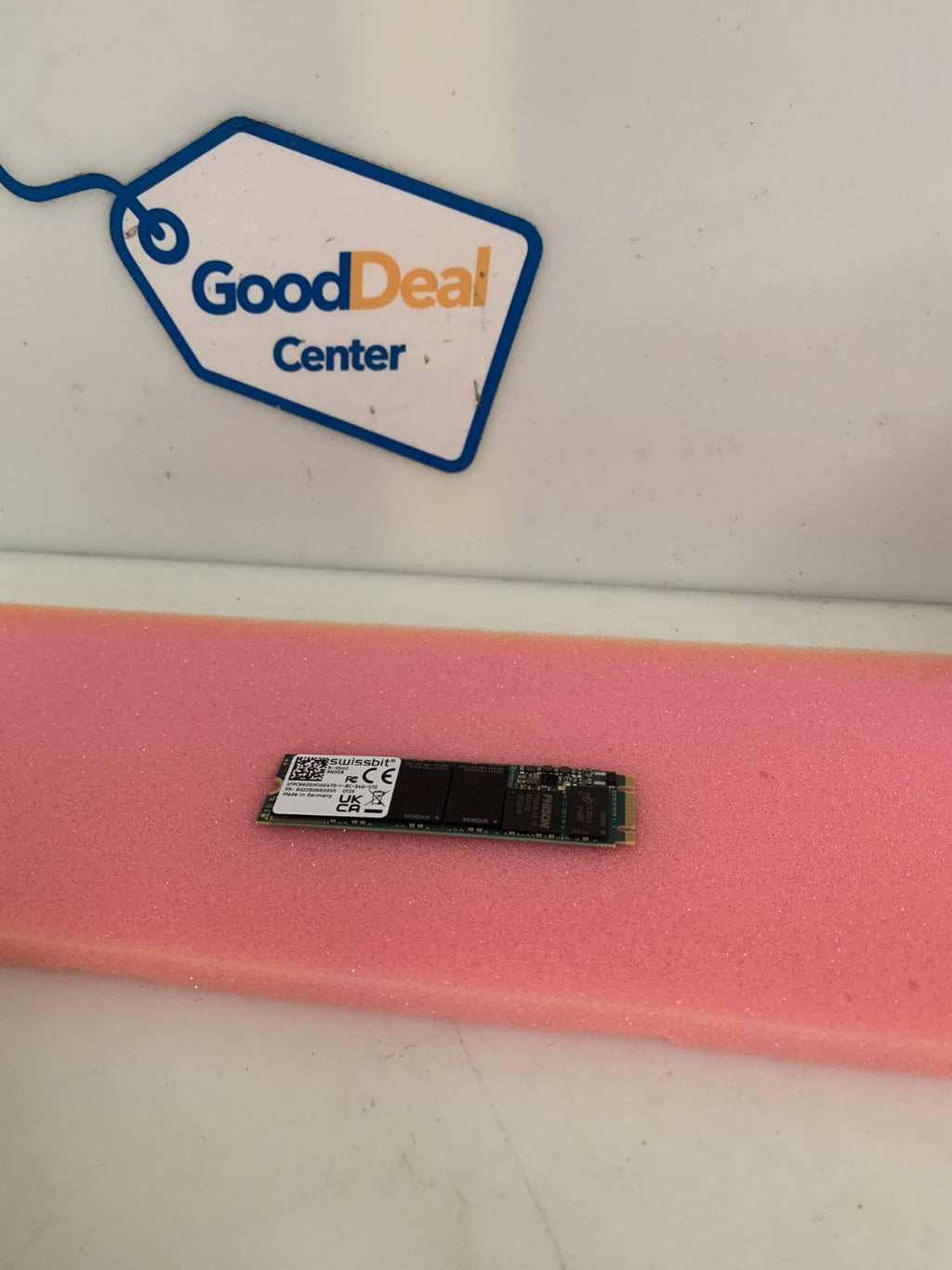 SWISSBIT SOLID STATE DRIVE-SSD 960GB-3V  SFPC960GM1AG4TO-I-8C-546-STD