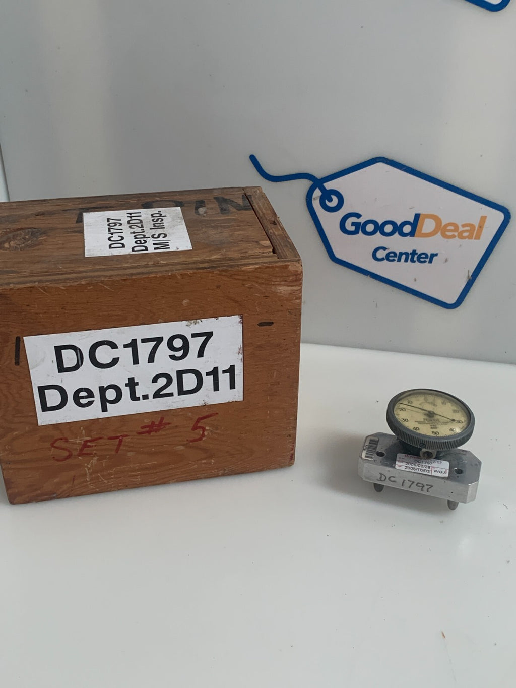 FEDERAL DOUGLAS Vintage V81 Dial Indicator0