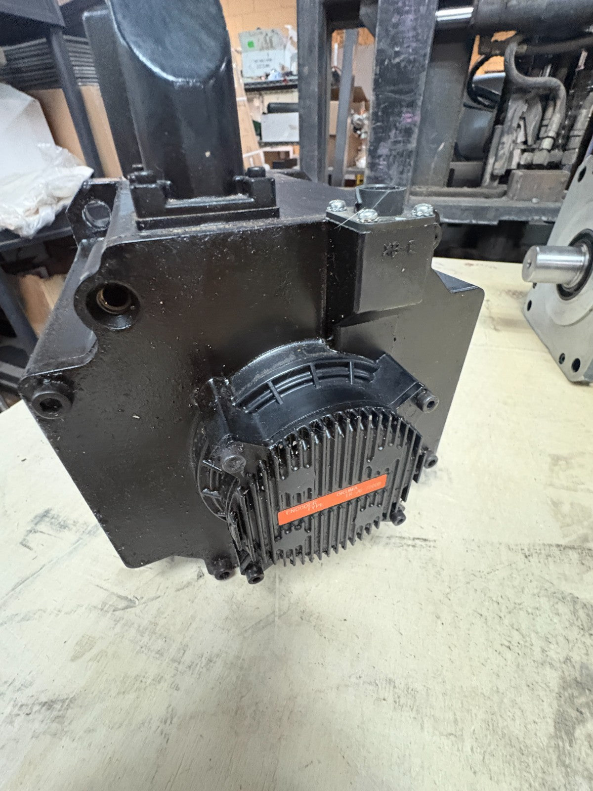 OKUMA SERVO MOTOR BL-MOTOR BL-ME 150J-30SB