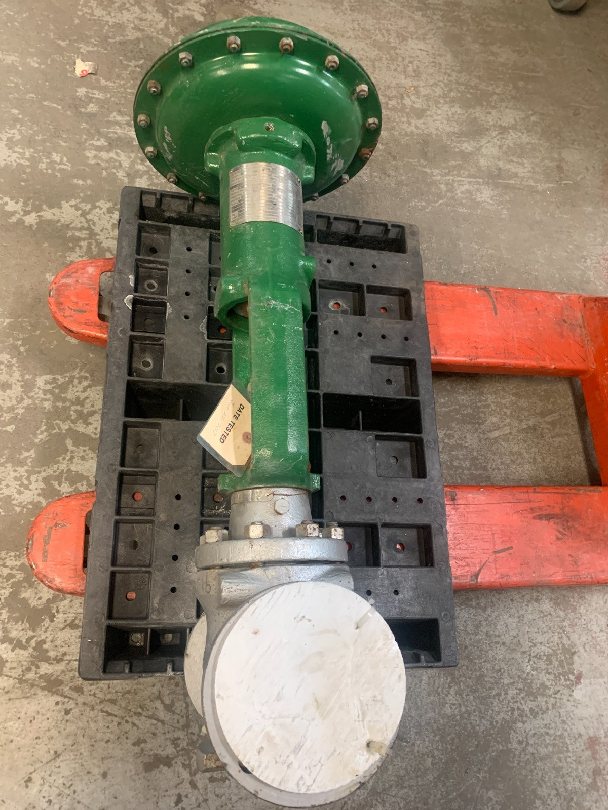 FISHER ACTUATOR TYPE 667 SIZE 100