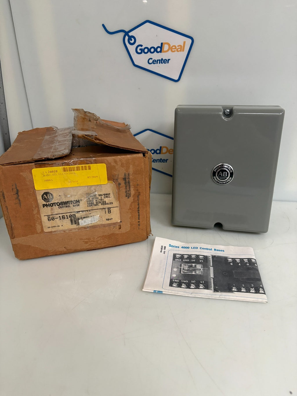 ALLEN BRADLEY PHOTOSWITCH CONTROL BASE 60-1610B B 0