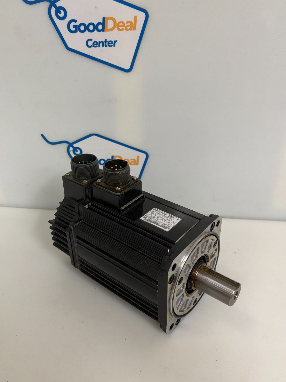 YASKAWA AC SERVO MOTOR SGMSH-15DCA6F-0Y