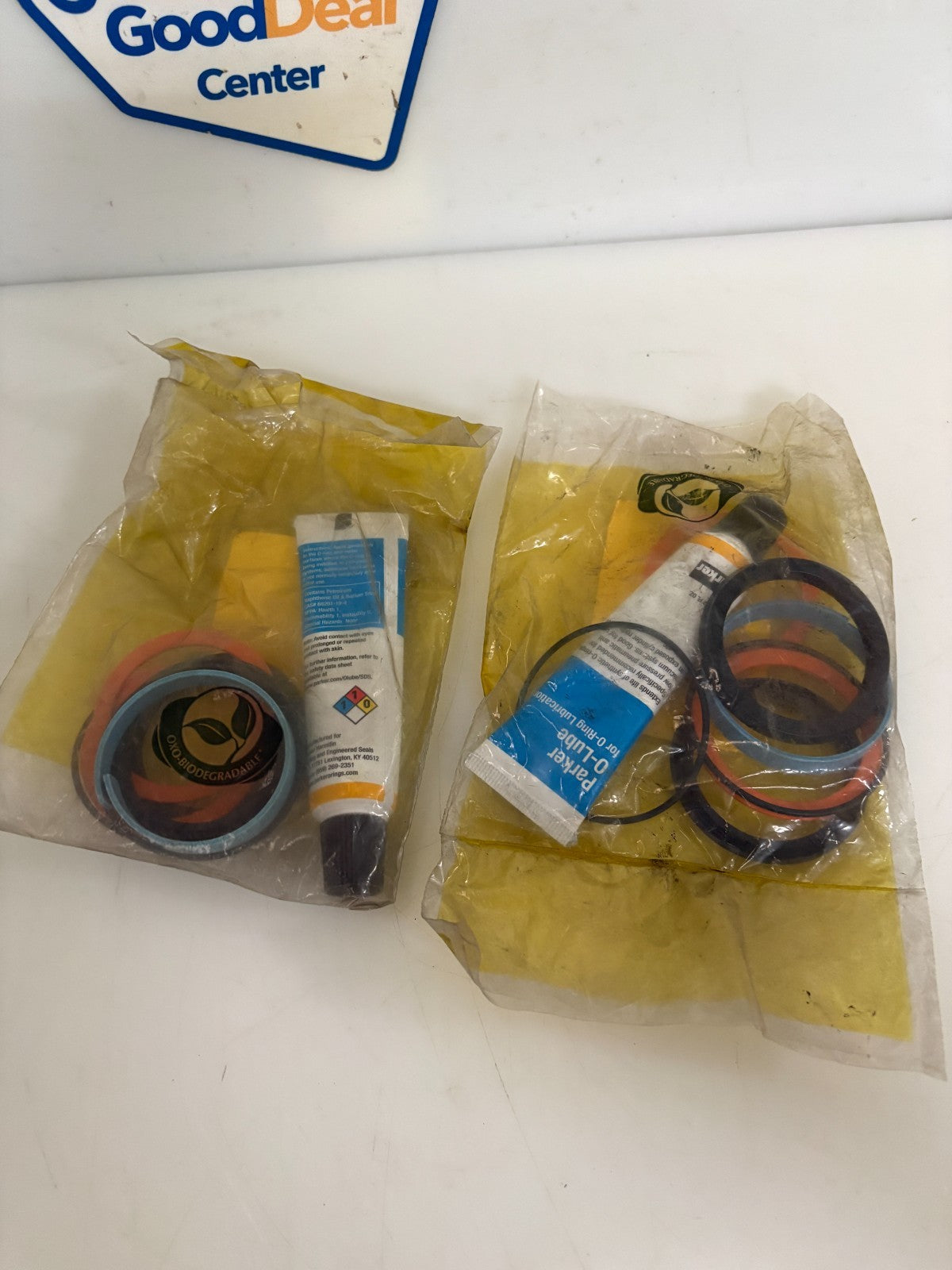 LOT OF 2 PARKER PISTON SEAL KIT RPH-PK2002MA012