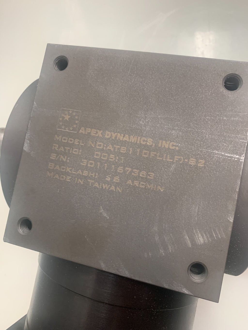 YASKAWA  AC Servo Motor  SGM7G-20A7D61  w/ABS Encoder  UTTAH-B24RH