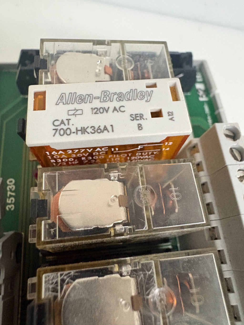 ALLEN BRADLEY RELAY MASTER MODULE 1492-XIM120-BR A