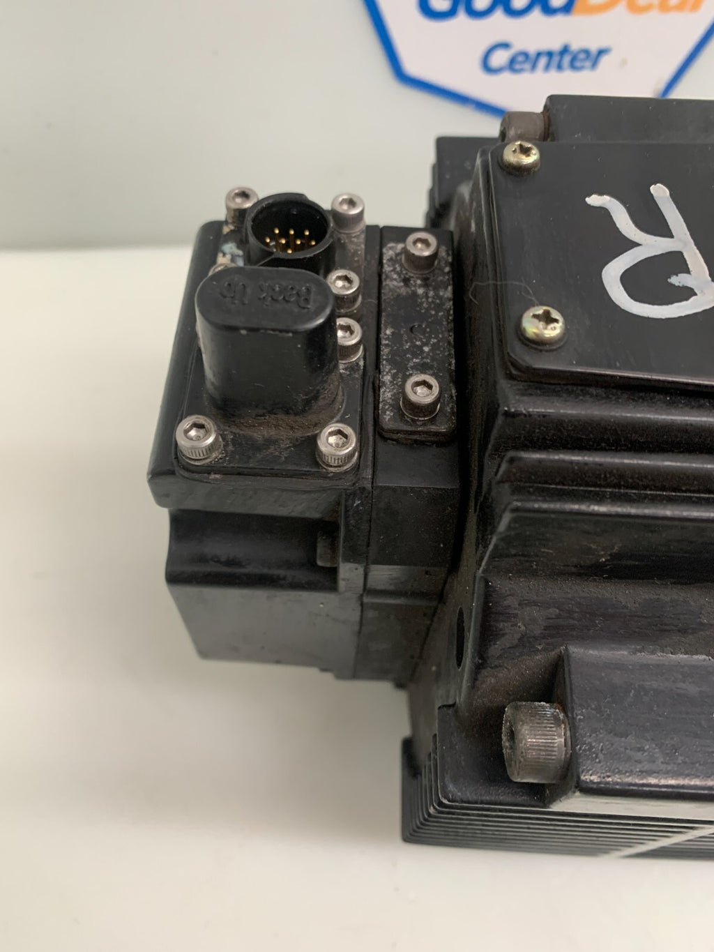 Yaskawa AC Servo Motor w/encoder SGMRS-13A2A-YR11