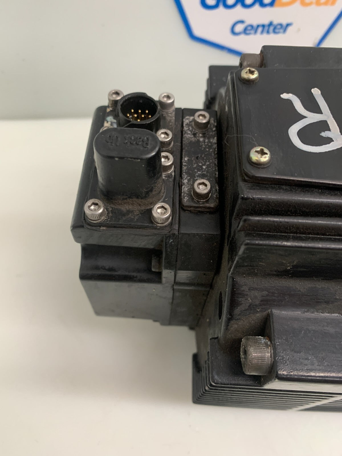 Yaskawa AC Servo Motor w/encoder SGMRS-13A2A-YR11