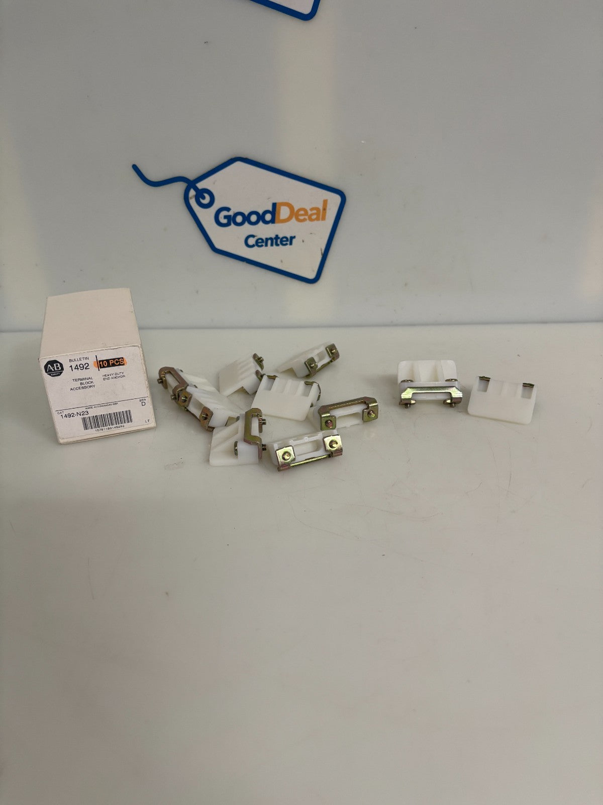 ALLEN BRADLEY TERMINAL BLOCK ACCY HEAVY DUTY END ANCHOR 1492-N23  BOX OF 10