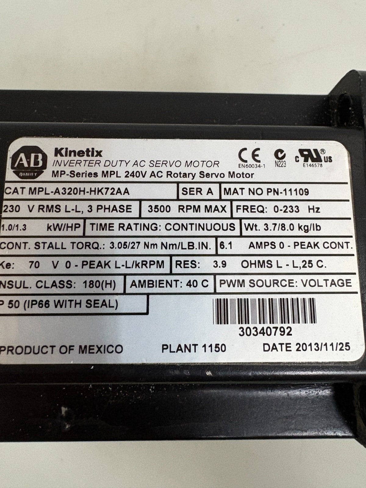 ALLEN BRADLEY KINETIX INVERTER DUTY AC SERVO MOTOR #MPL-A320H-HK72AA2