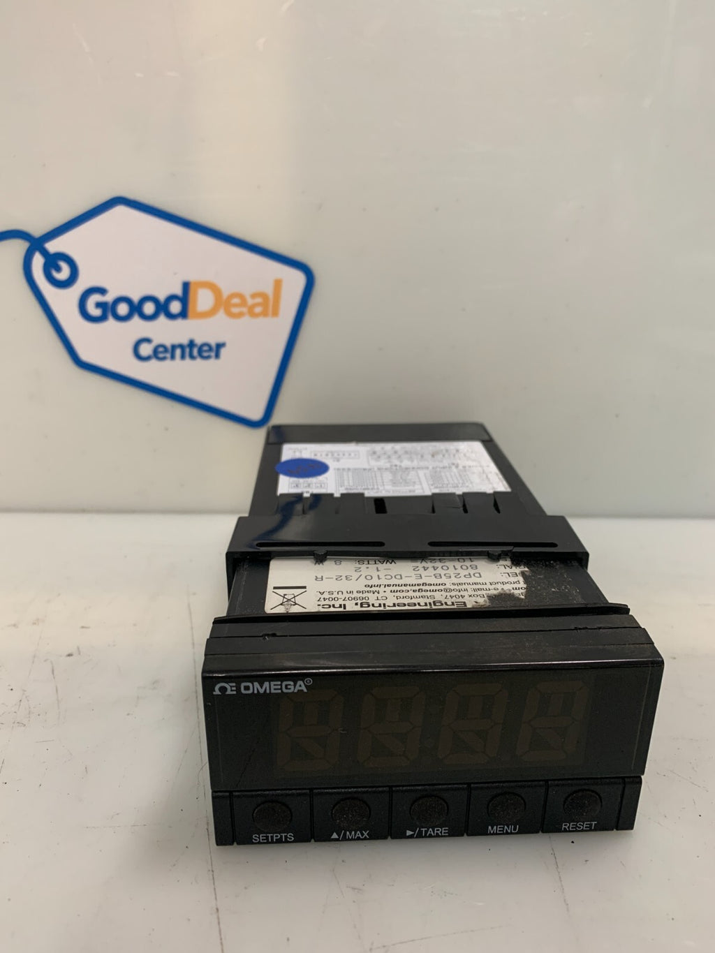 OMEGA ENGINEERING DP25B-E-DC10/32-R / DP25BEDC1032R Strain and Process Meter