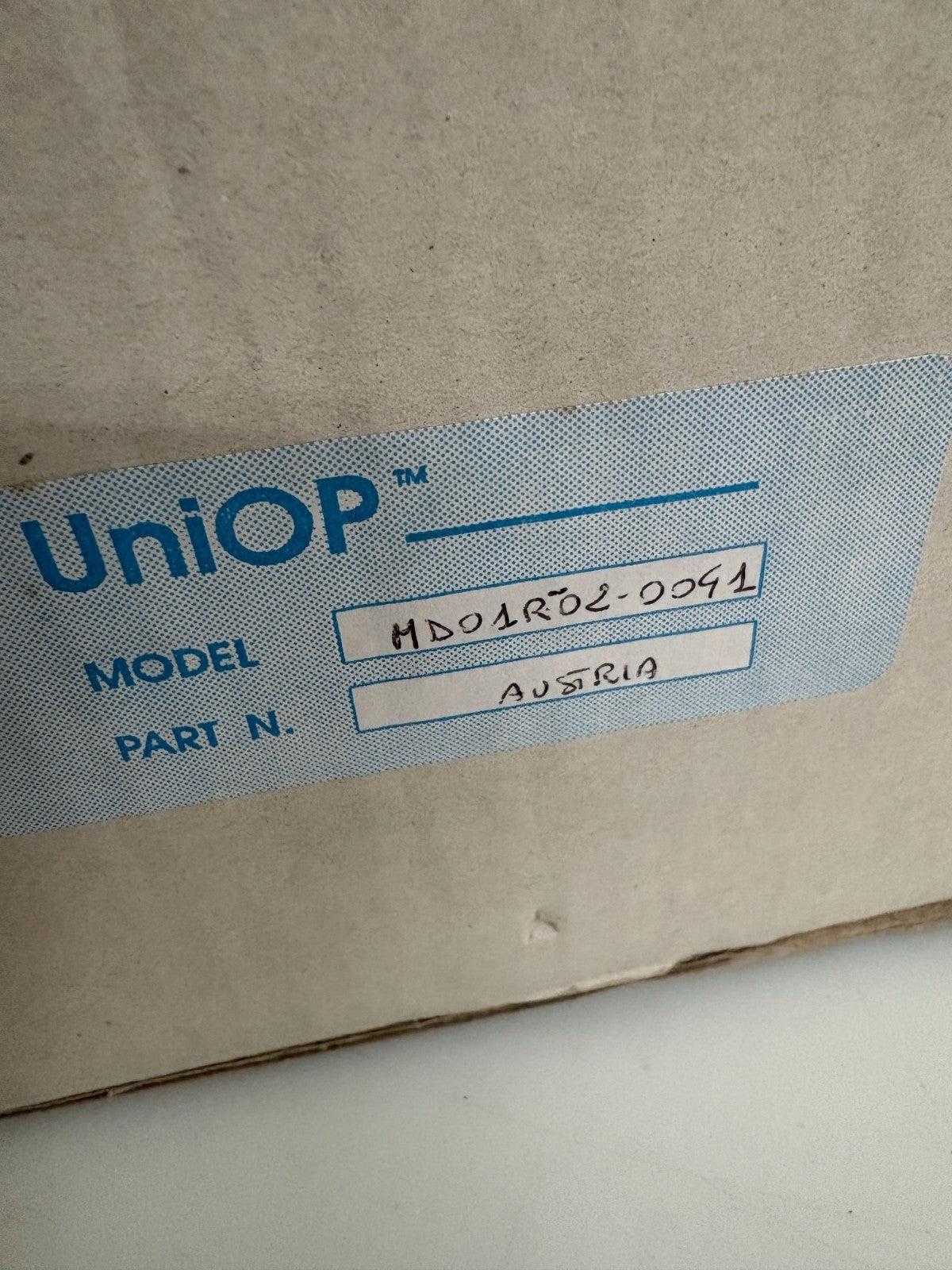 UNI OP TOUCH PANEL MD0 1R-02-00412