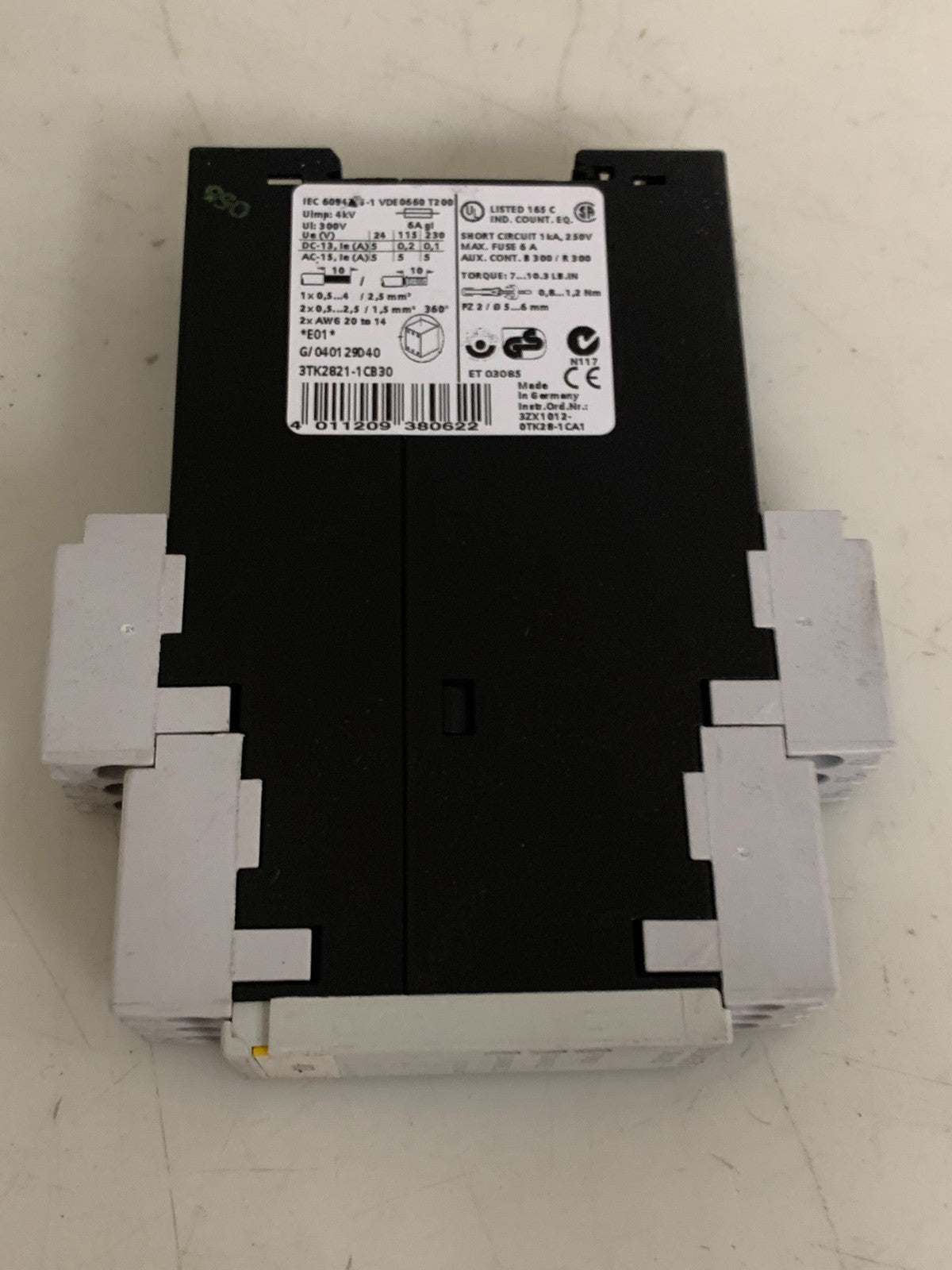 SIEMENS SIGUARD SAFETY RELAY 3TK2821-1CBBO
