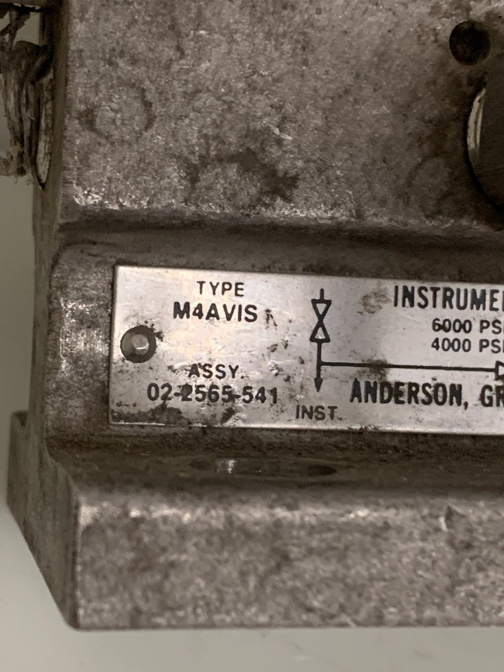 ANDERSON GREENWOOD INSTRUMENT MANIFOLD #M4AVIS 02-2565-5413