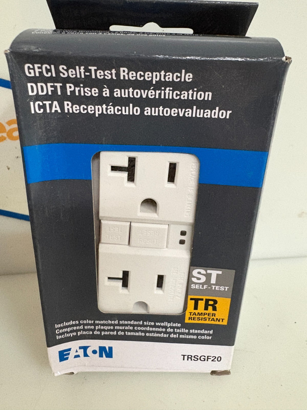 LOT OF 3 EATON GFCI SELF TEST RECEPTACLE #TRSGF201