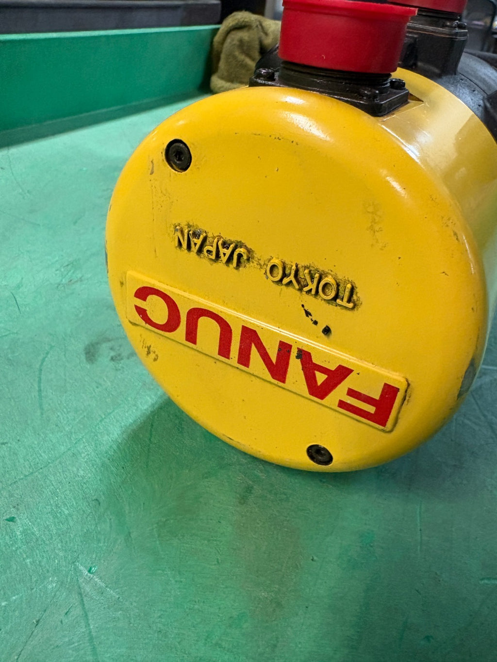 GE FANUC OM DC SERVO MOTOR A06B-0641-B012