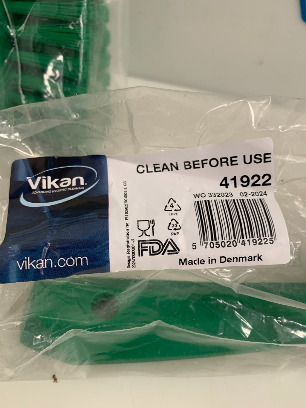LOT OF 2  VIKAN HEAVY DUTY FDA APPROVED 10" GREEN BRUSH #41922
