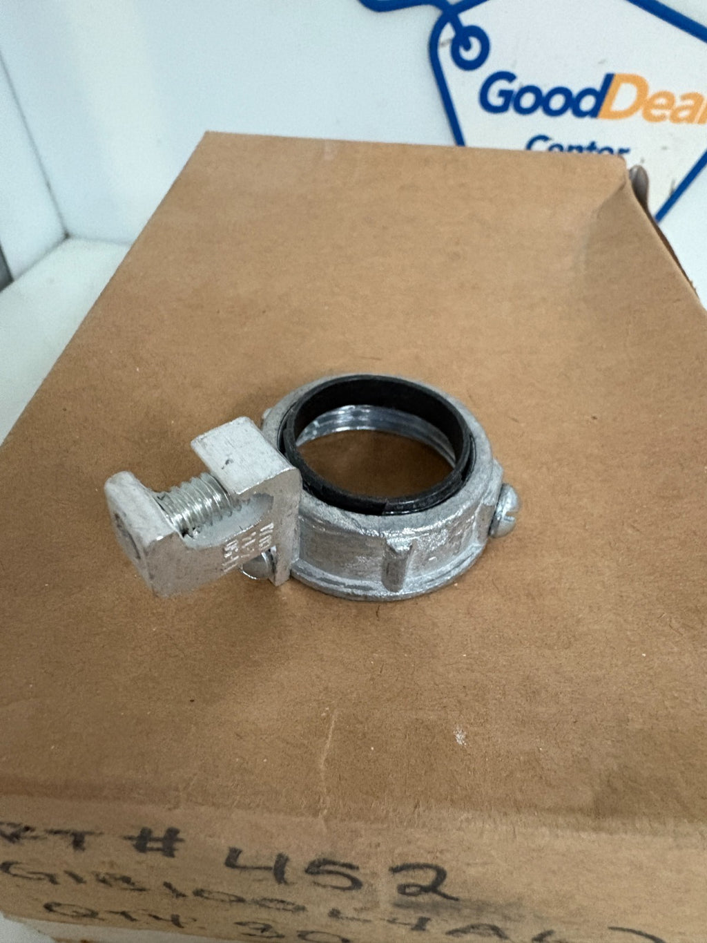 ABB THOMAS & BETTS 1/2" STAR TECK CABLE FITTING W/SEALING RING ST050-466S1