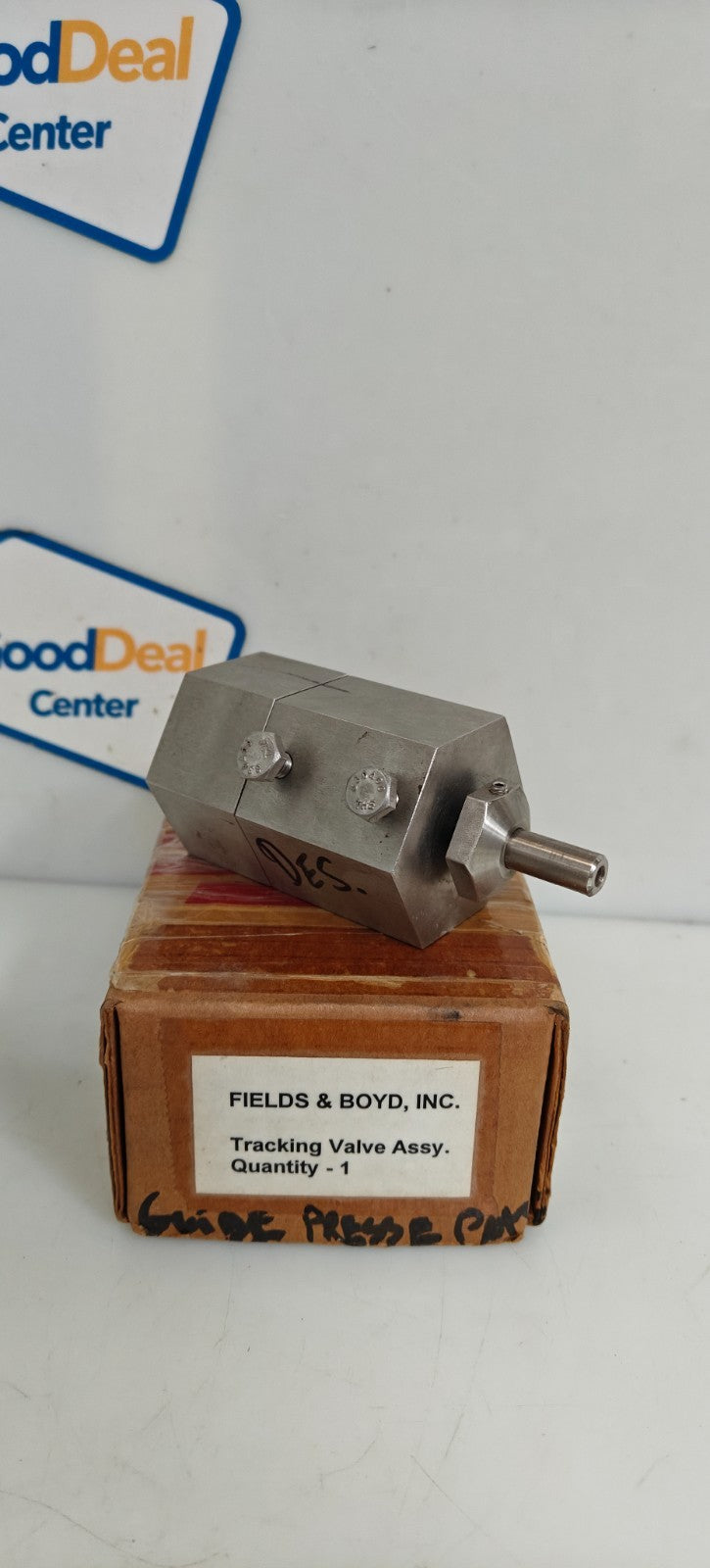 FIELDS & BOYD TRACKING VALVE ASSY 3