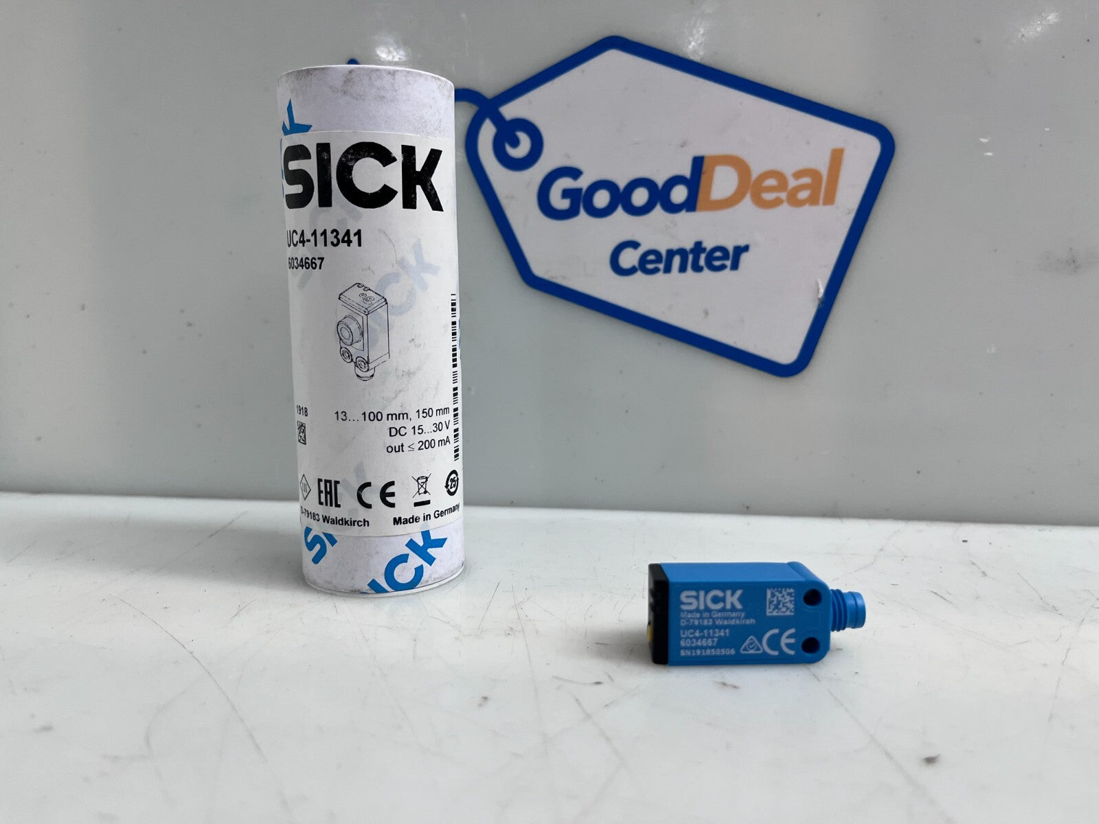 SICK UC4-11341 Ultrasonic Sensor 6034667