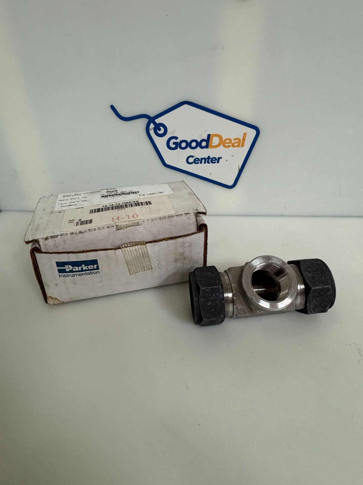 LOT OF 2 PARKER HANNIFIN CPI FEMALE TEE 16-16-12 0BZ-SS