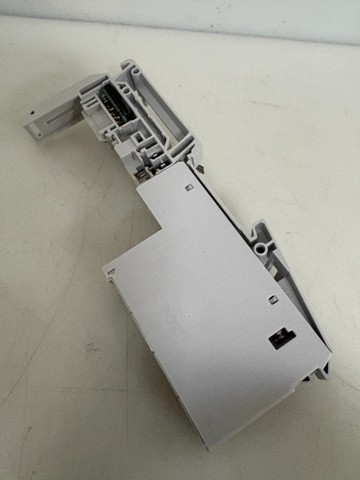 TURCK CONNECTOR BASE BL20-S4S-SBBS1