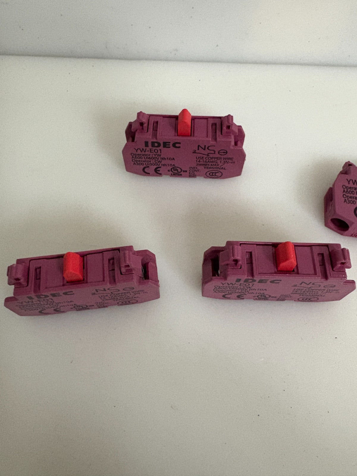 LOT OF 4 IDEC CONTACT MODULE YW-E012