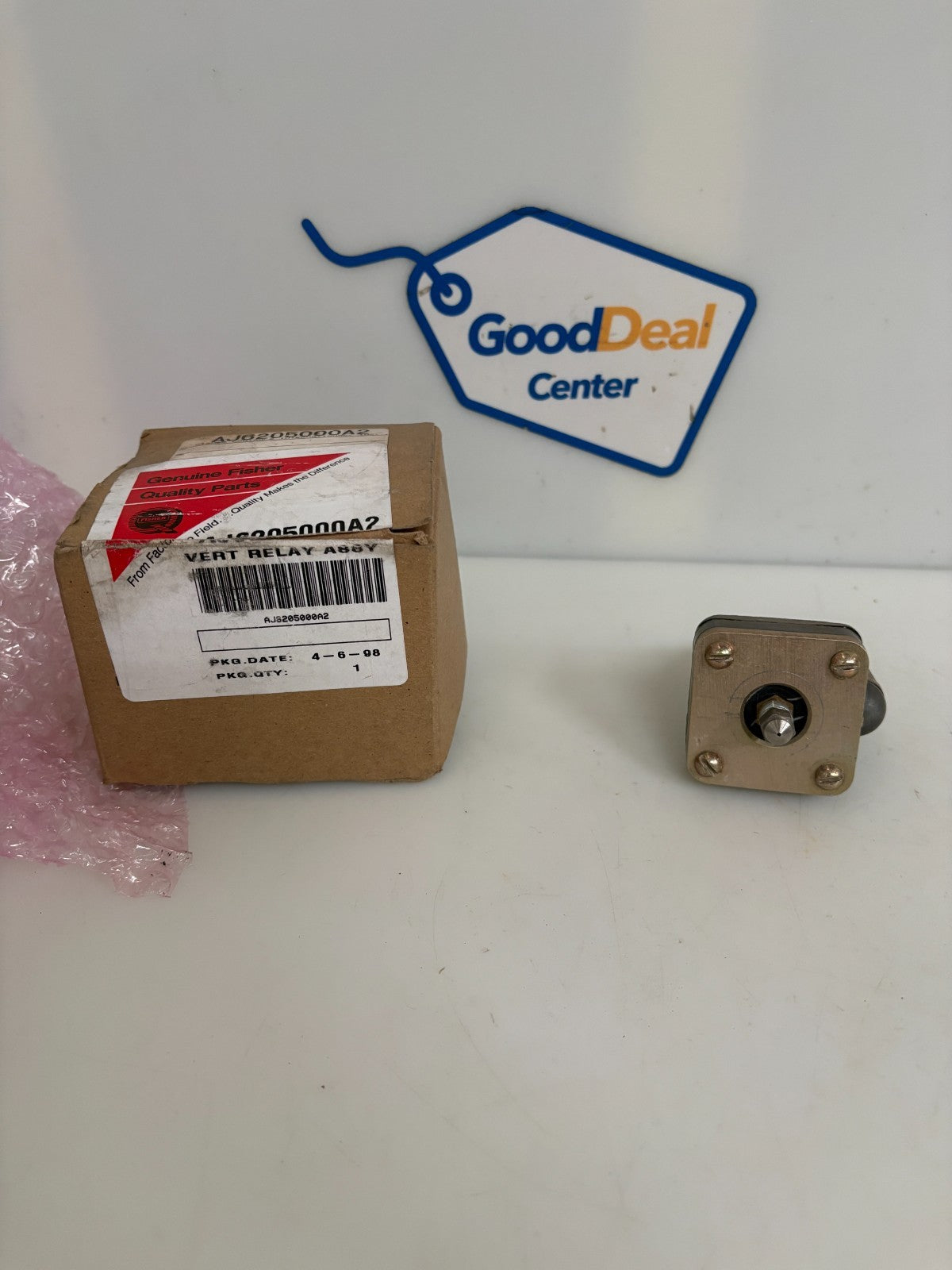 FISHER CONTROLS VERTICAL RELAY AJ6205000A2