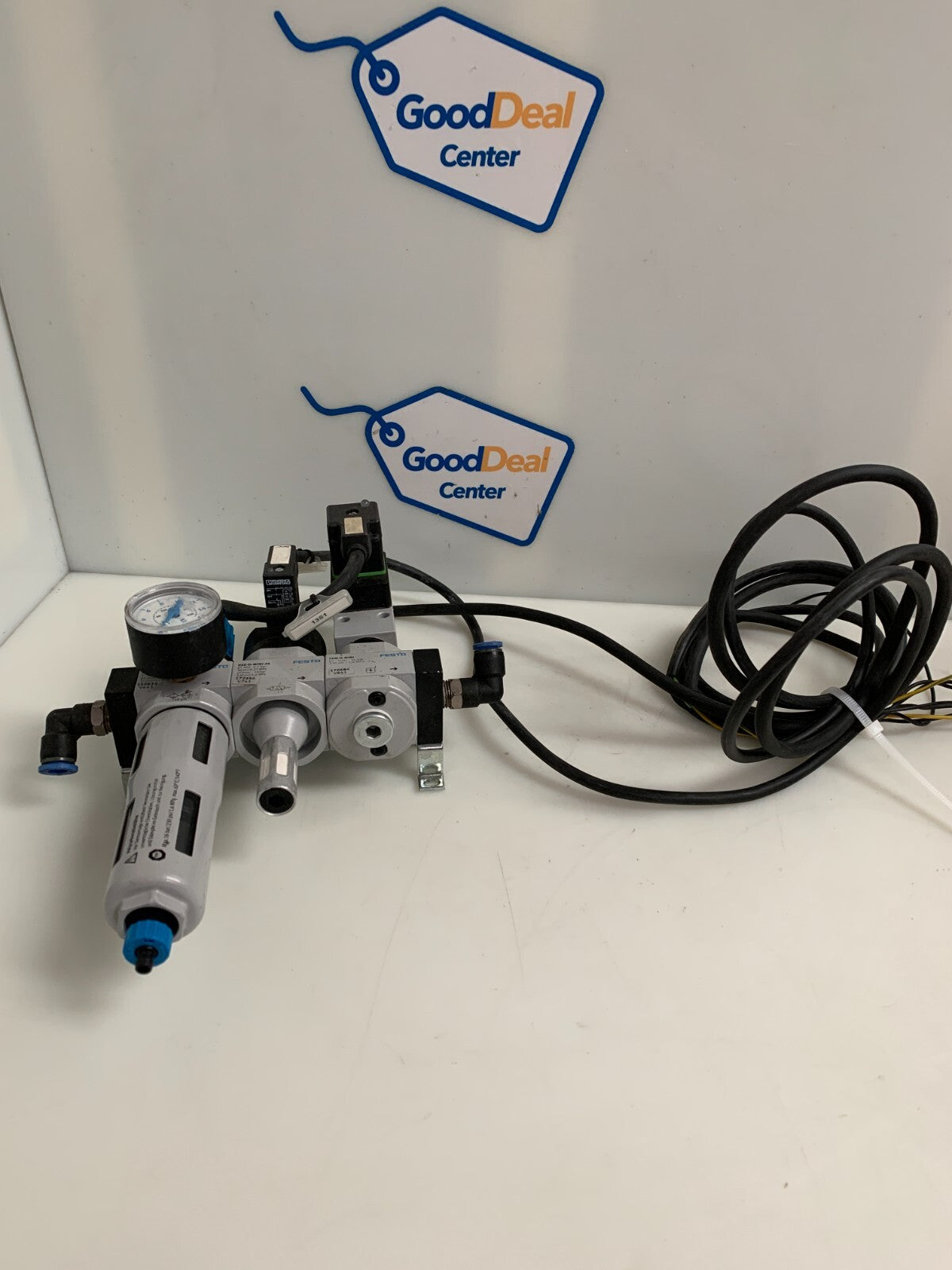 FESTO AIR REGULATOR UNIT  1X159635  1X10773  1X172956  1X170684  1X366665