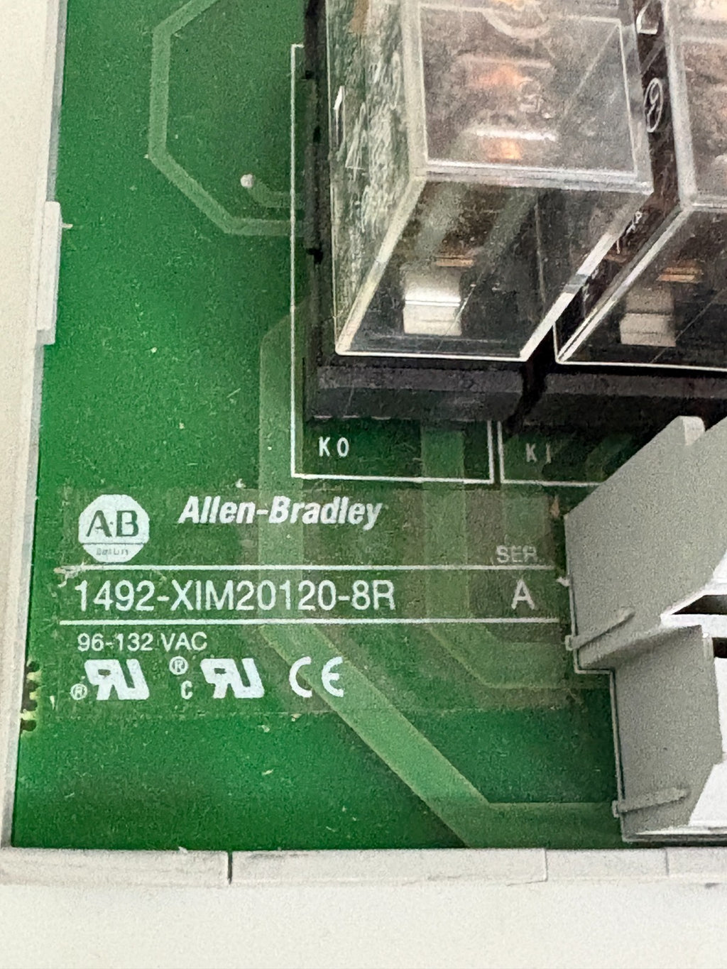 ALLEN BRADLEY RELAY MASTER MODULE 20 PIN 1492-XIM20120-8R