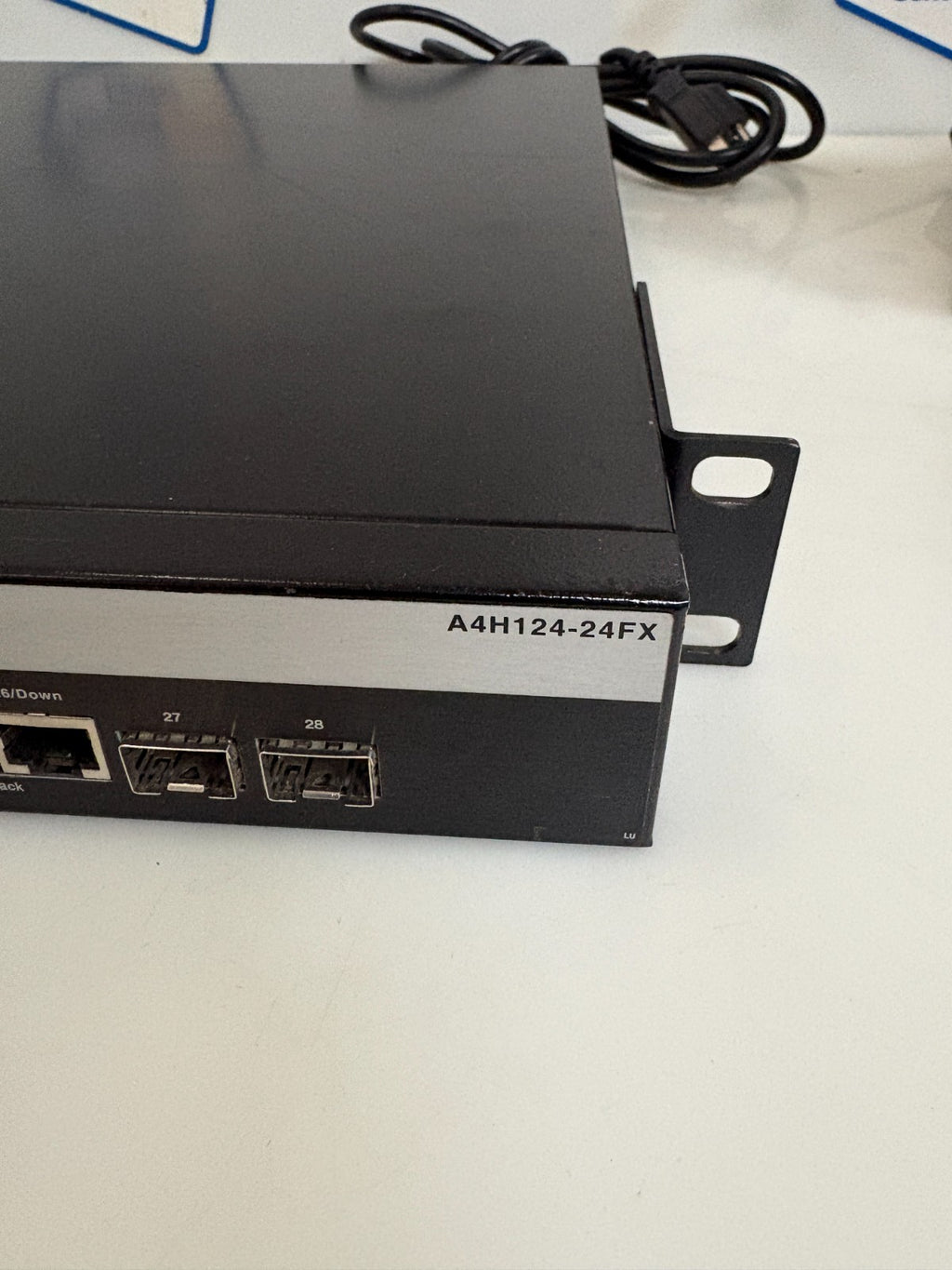 ENTERASYS 24 PORT ETHERNET SWITCH A4H124-24FX2